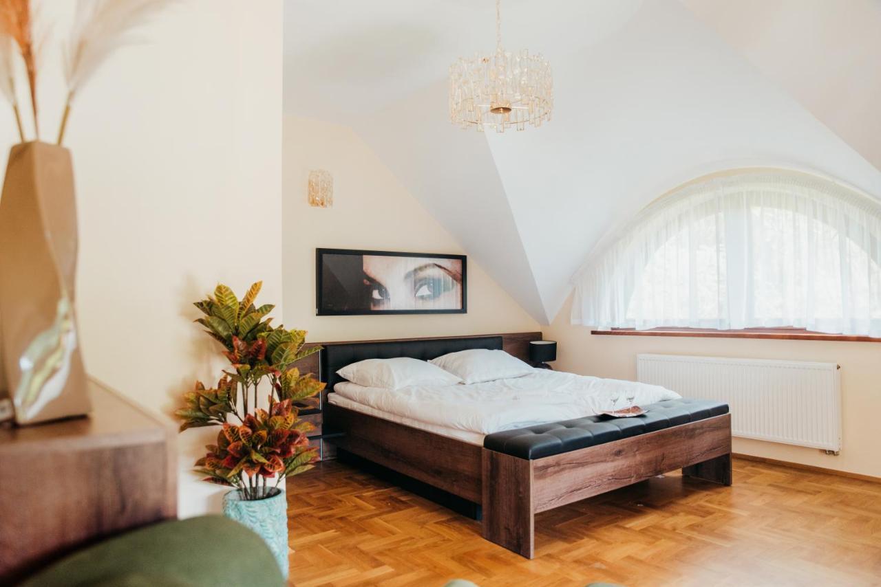 Zarabie Residence Myślenice Kültér fotó